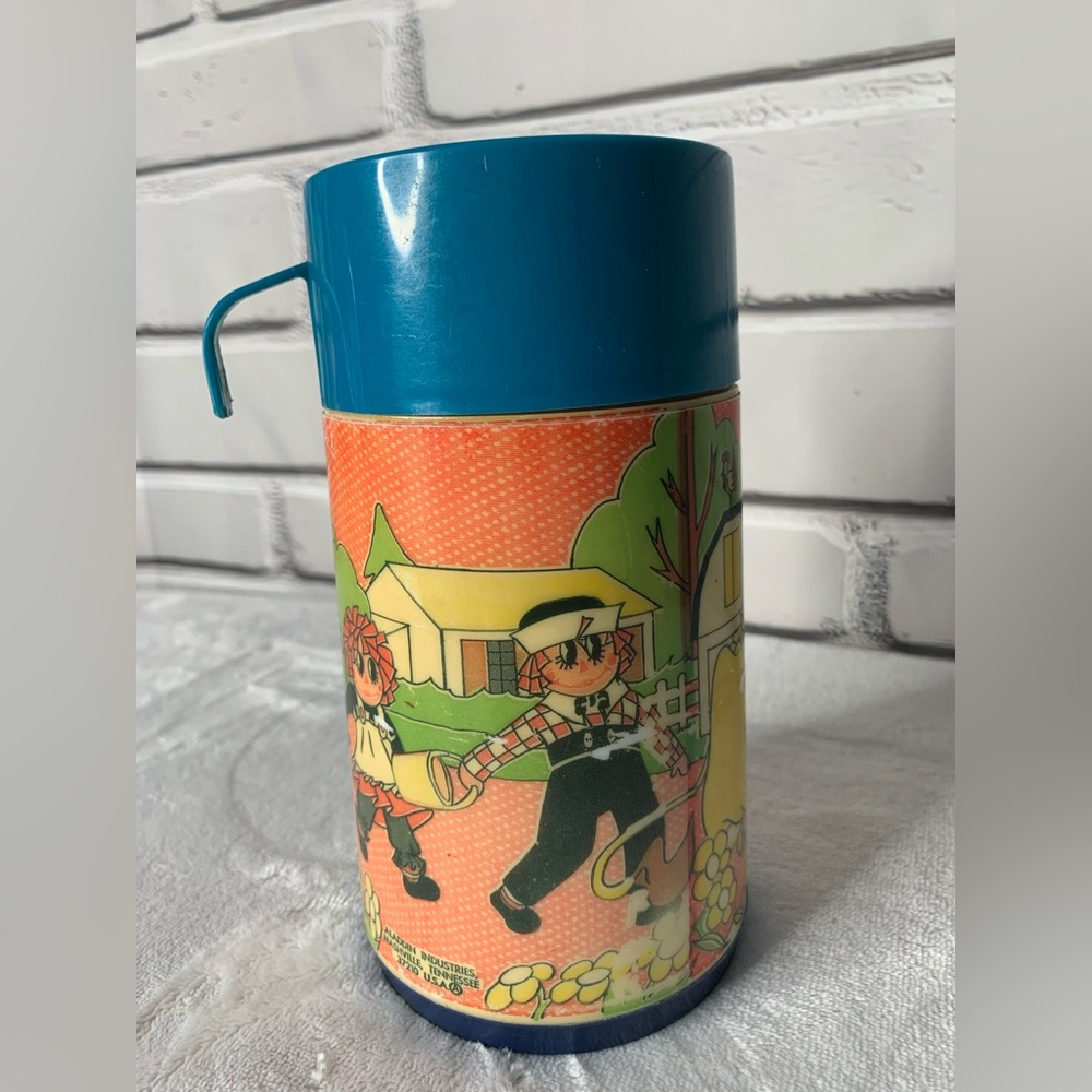 3/$30 1973 Raggedy Ann & Andy Thermos – Bobbs-Merrill Co. –Vintage Collectible - Picture 1 of 14